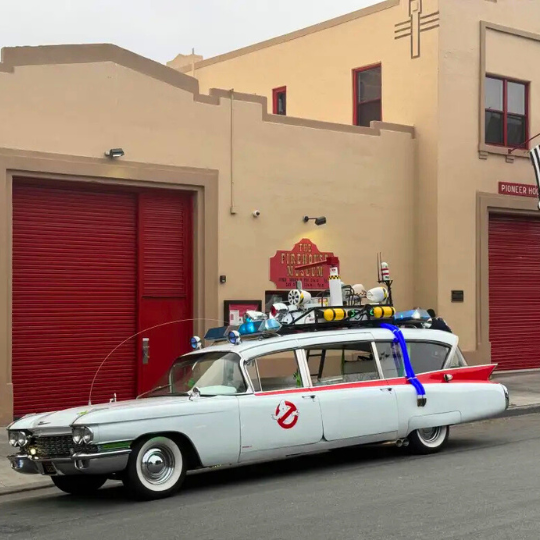 Ecto-1 Car