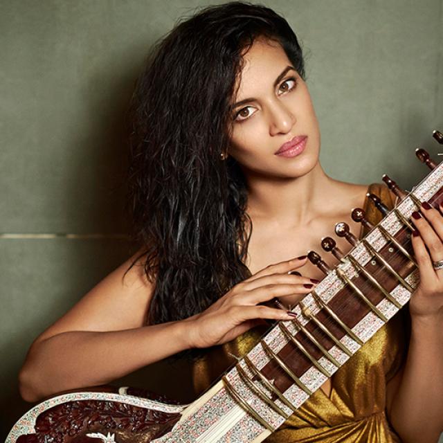 Anoushka Shankar photo