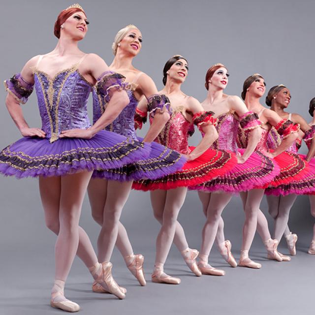 Les Ballets Trockadero photo