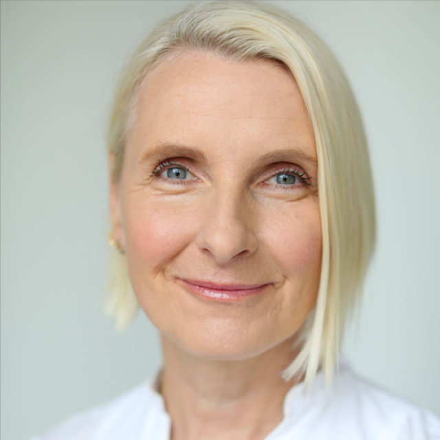 Elizabeth Gilbert photo newest